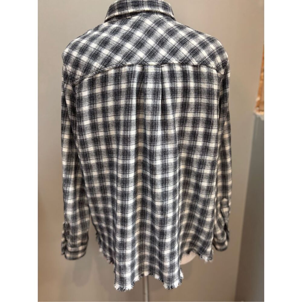 Lucky Brand L Black plaid rough hem flannel w-breast pocket - Picture 7 of 9